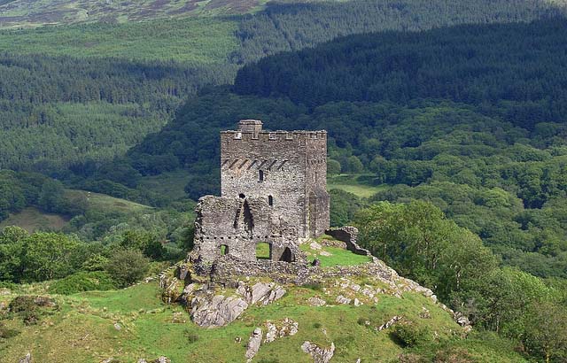 Dolwyddelan Castle